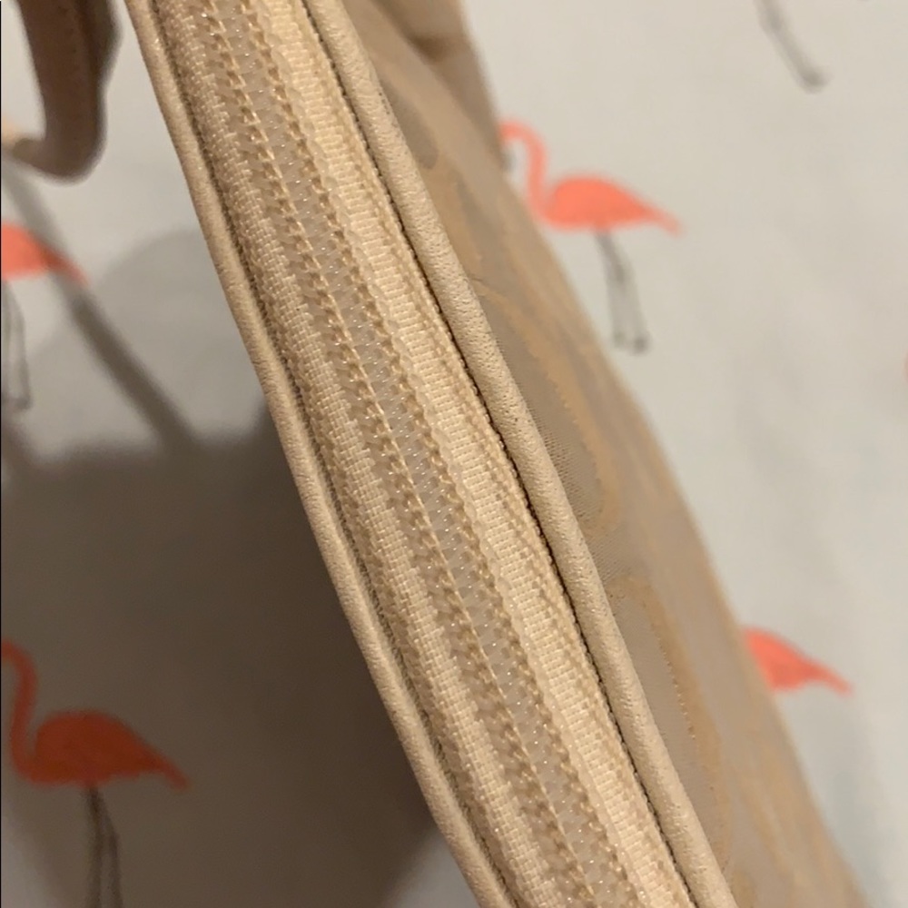 COACH off white wristlet with silver hardware - Picture 8 of 8